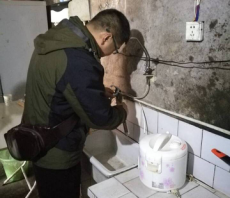 營銷部:弘揚雷鋒精神 供水服務進社區(qū)