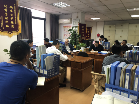 集團(tuán)公司“三供一業(yè)”工程建設(shè)組召開工程例會